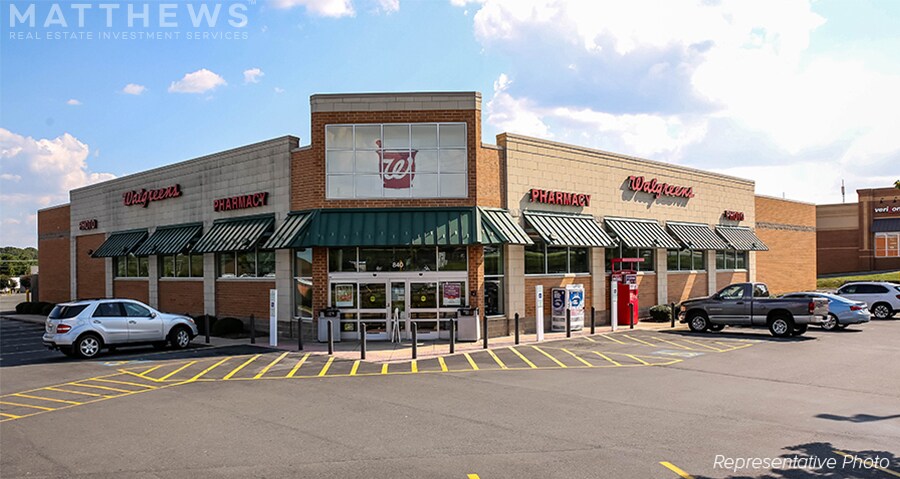 2366 Harding Hwy, Lima, OH for sale - Primary Photo - Image 1 of 1