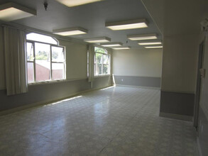 1518 S Robertson Blvd, Los Angeles, CA for lease Interior Photo- Image 2 of 4