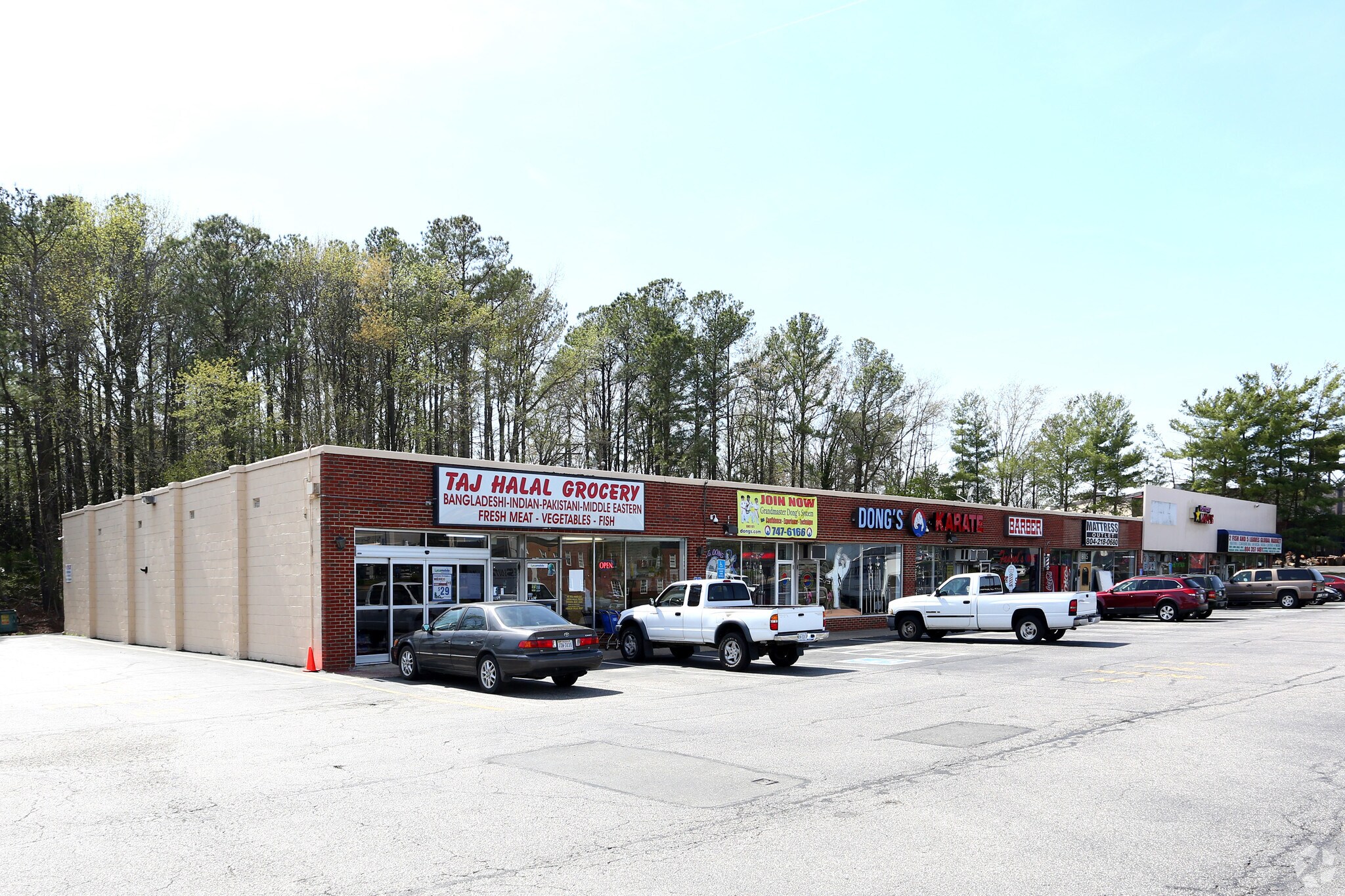 8101-8121 W Broad St, Richmond, VA for sale Primary Photo- Image 1 of 1