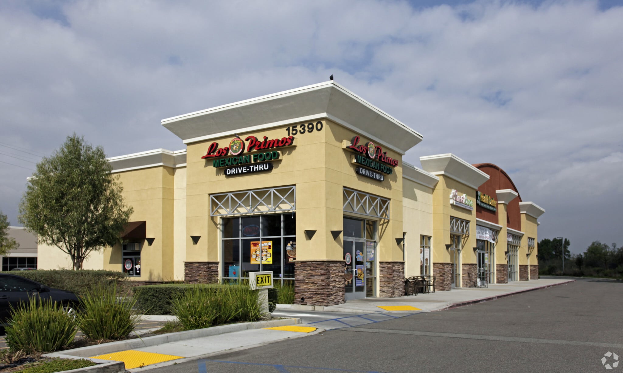 15390 Fairfield Ranch Rd, Chino Hills, CA for lease Primary Photo- Image 1 of 4