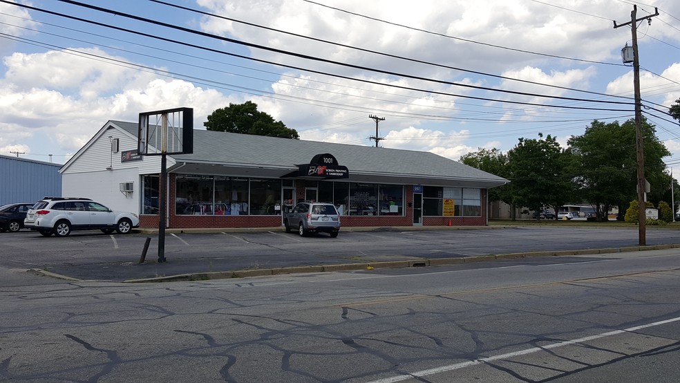 997-1001 Sandy Ln, Warwick, RI for sale - Building Photo - Image 1 of 1