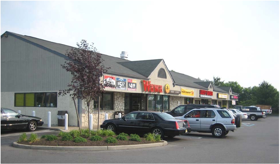 100 Cross Keys Rd, Berlin, NJ for lease Primary Photo- Image 1 of 3