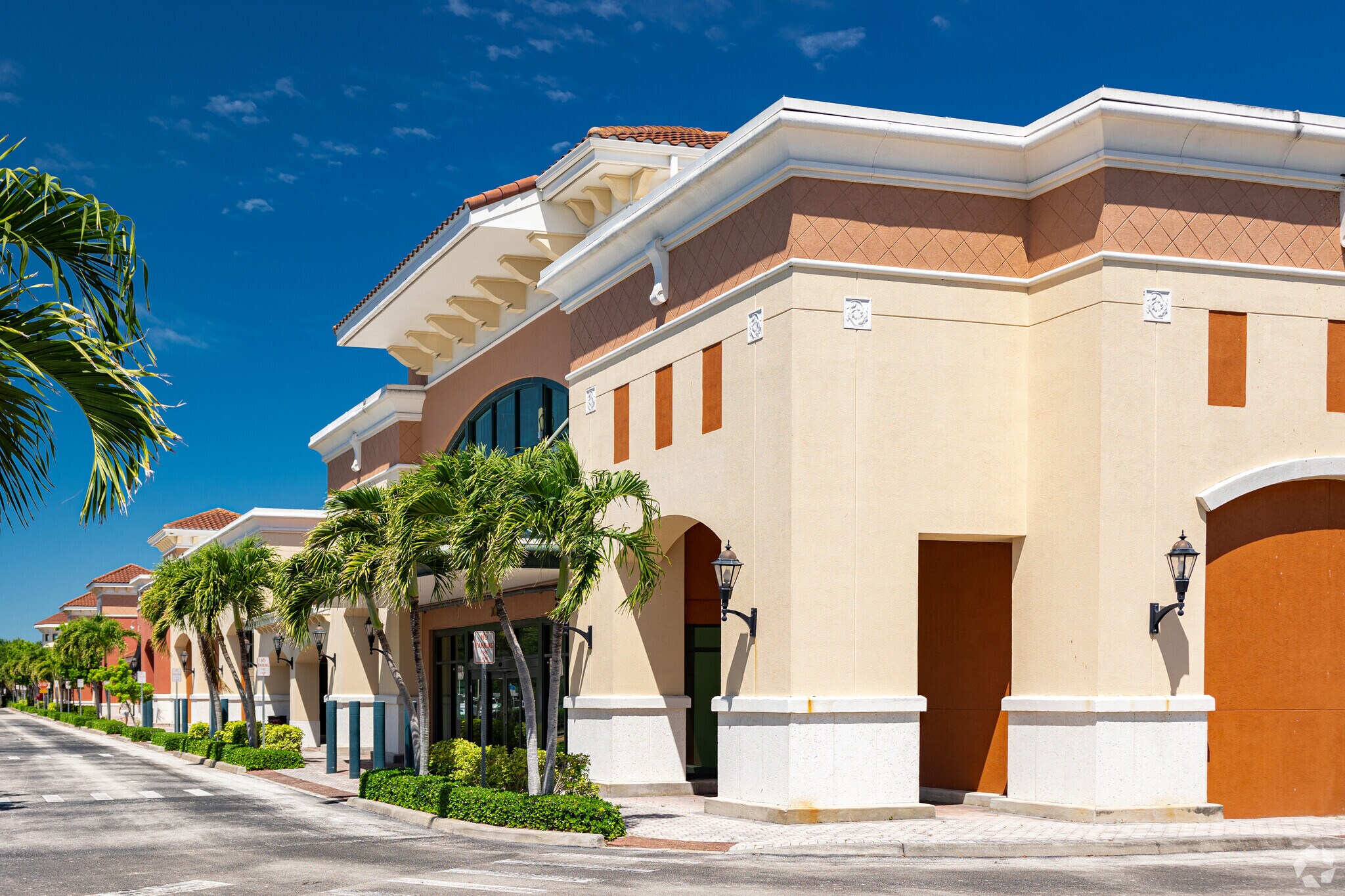 10026 Coconut Rd, Estero, FL for sale Primary Photo- Image 1 of 1