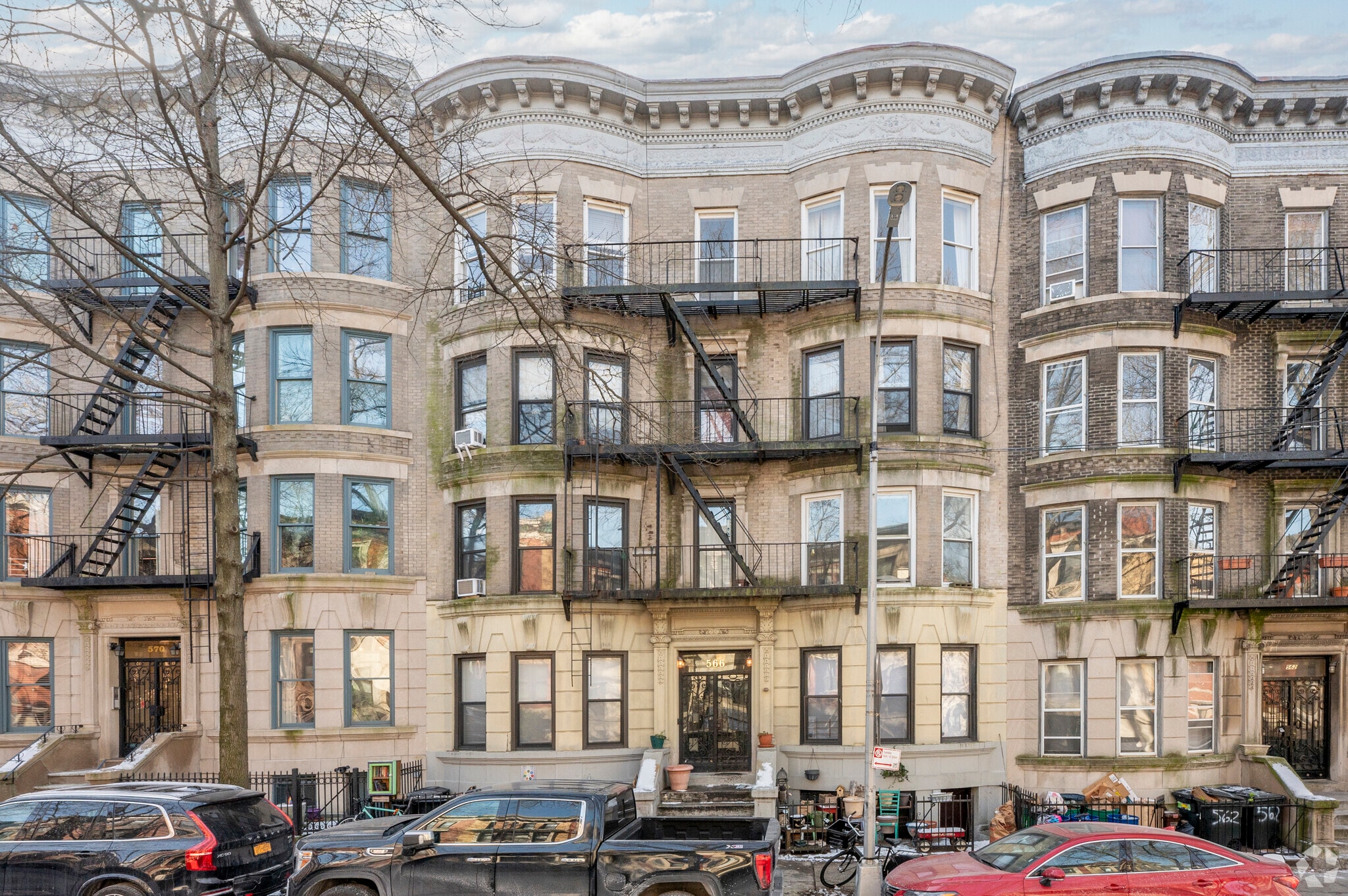 566 7th St, Brooklyn, NY for sale Primary Photo- Image 1 of 1