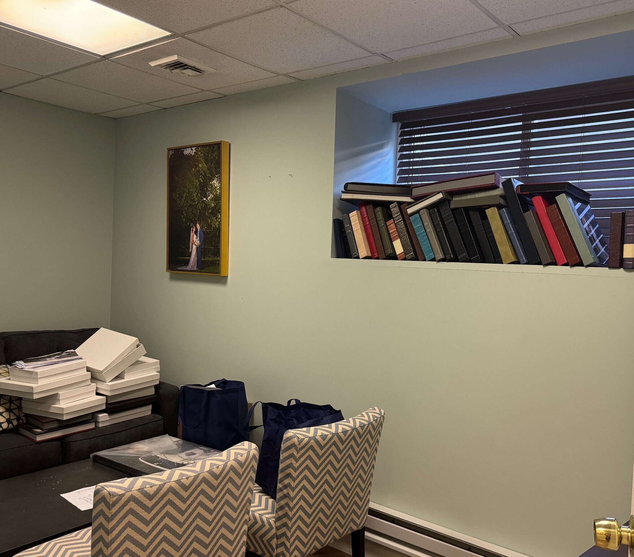 28 N Country Rd, Mount Sinai, NY for lease Building Photo- Image 1 of 2