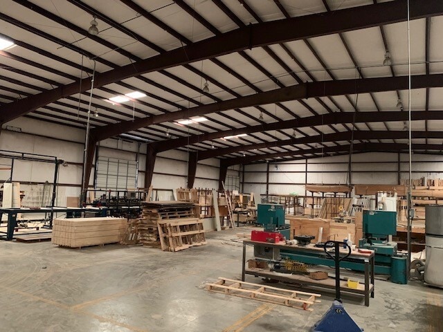 1300 Goforth Rd, Kyle, TX for lease - Interior Photo - Image 2 of 20