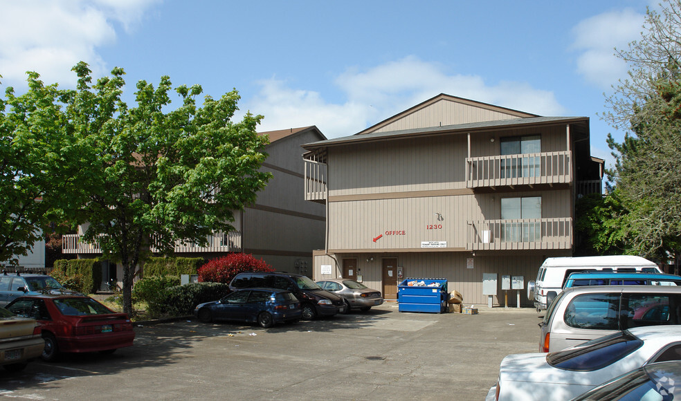 1230 NW 23rd St, Corvallis, OR for sale - Primary Photo - Image 1 of 1