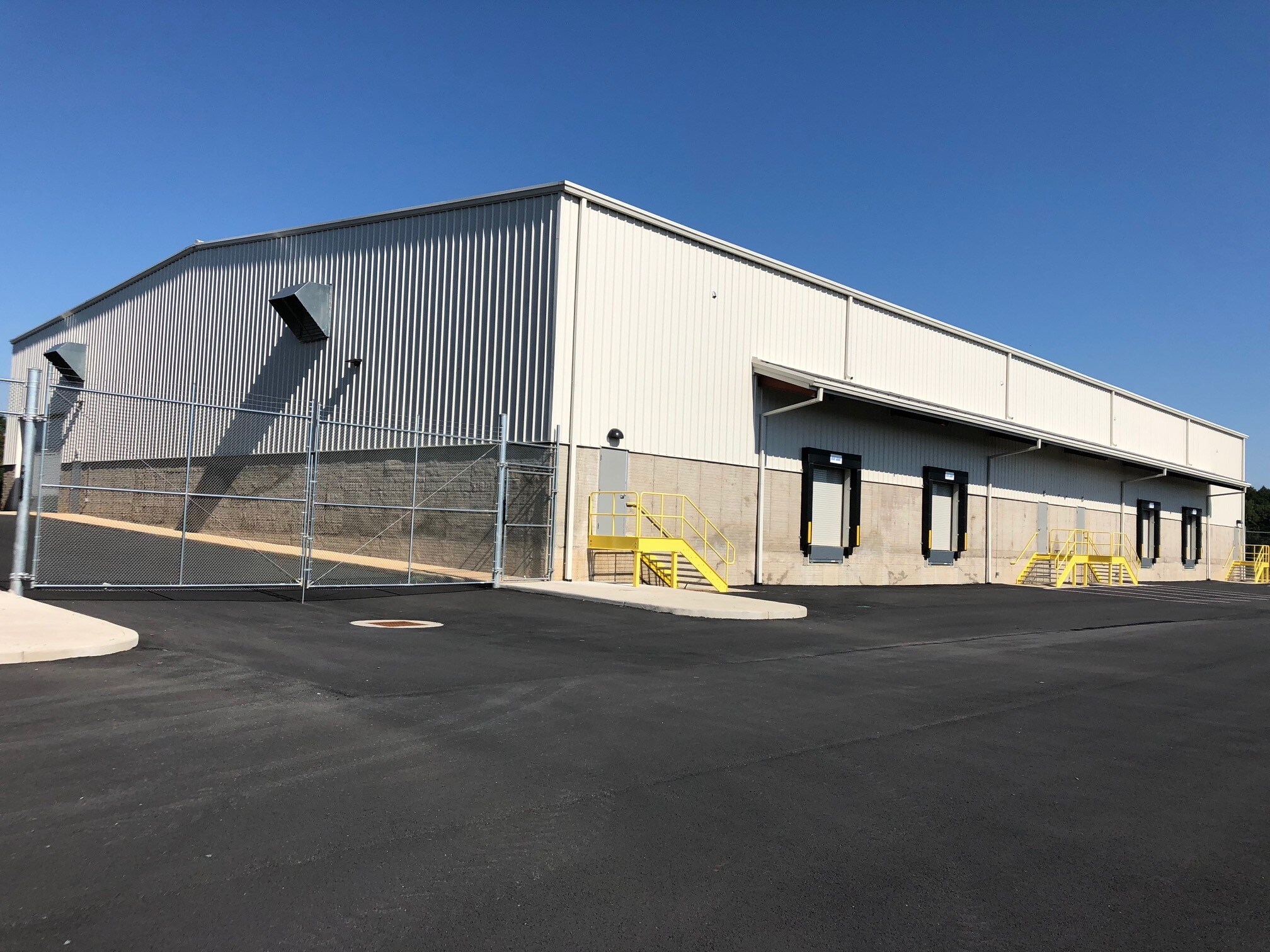 230 Ferncliff Dr, Louisa, VA for sale Primary Photo- Image 1 of 1