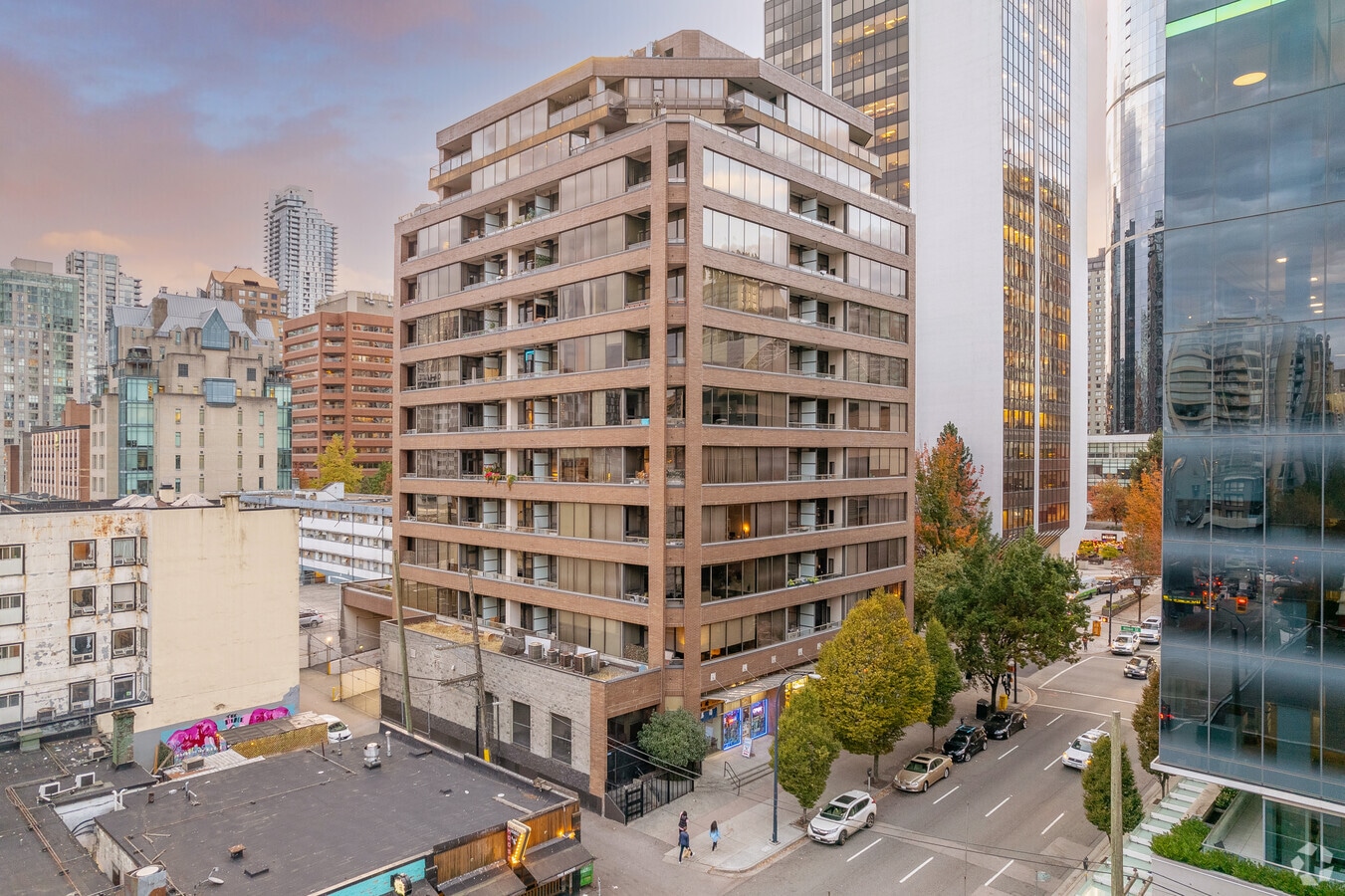 その他 St.Vincent Latinaires 1010-1020 Howe St, Vancouver, BC V6Z 1P5 | LoopNet