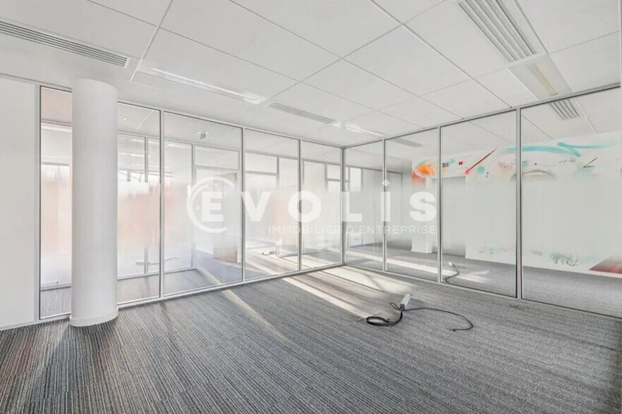 259 Avenue Du Général Leclerc, Maisons-Alfort for lease - Interior Photo - Image 3 of 14