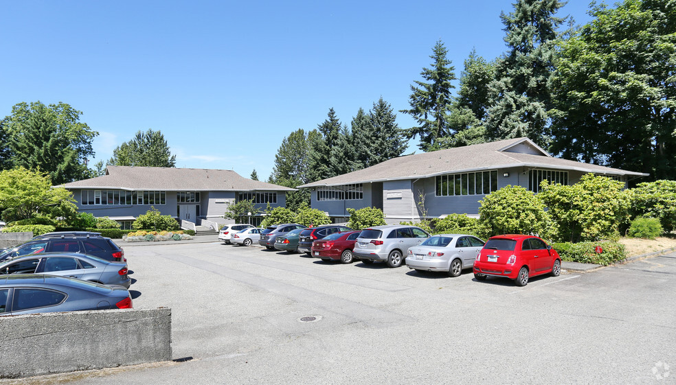 14040 NE 8th St, Bellevue, WA for lease - Building Photo - Image 1 of 6