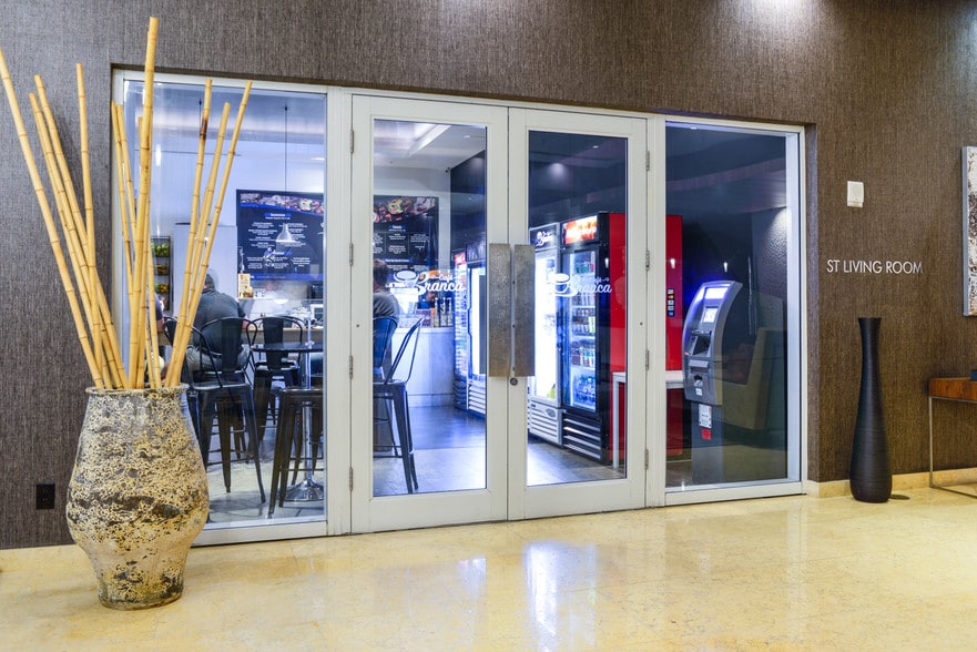 40 SW 13th St, Miami, FL for sale - Lobby - Image 3 of 17