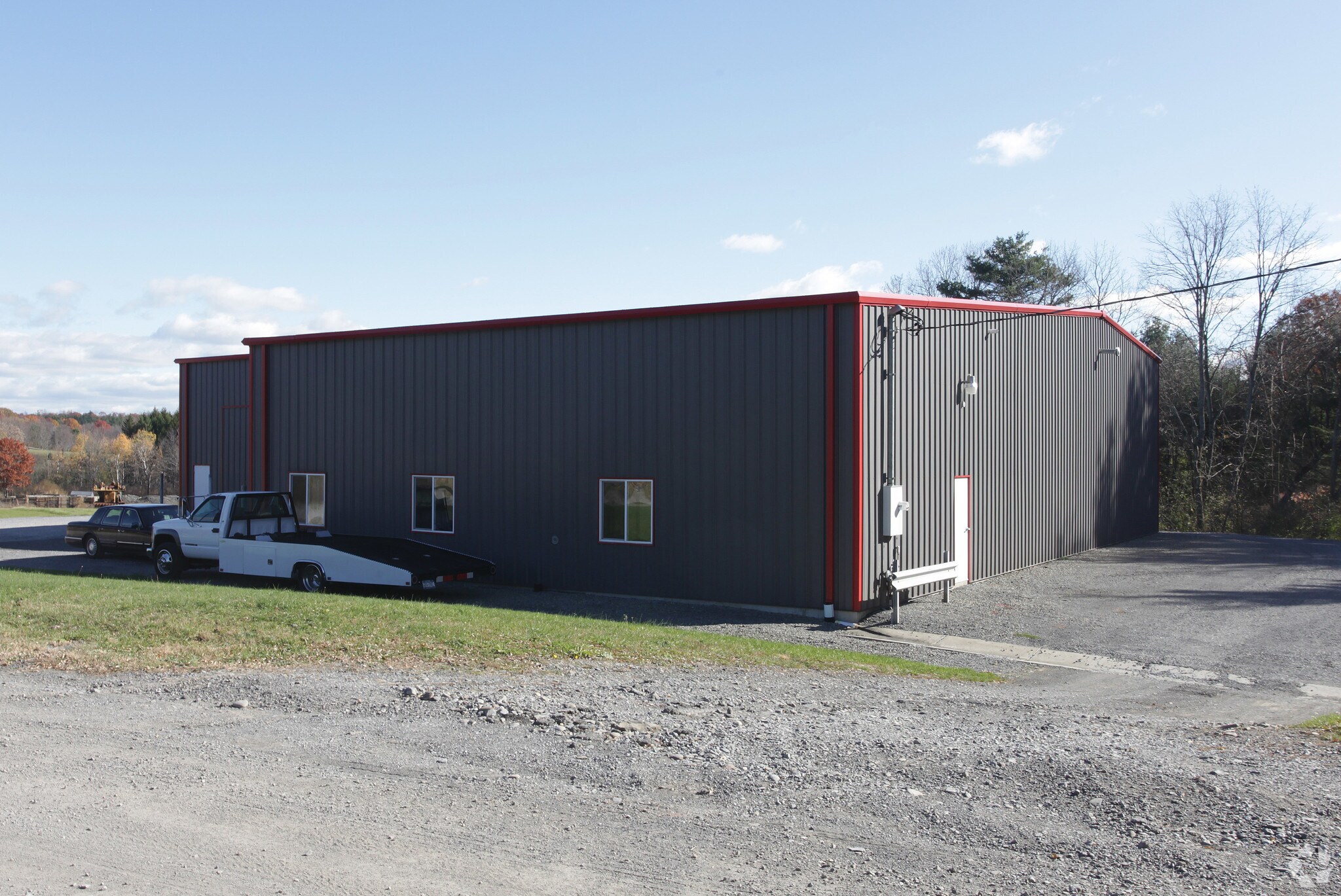 135 School Rd, Voorheesville, NY for sale Primary Photo- Image 1 of 1