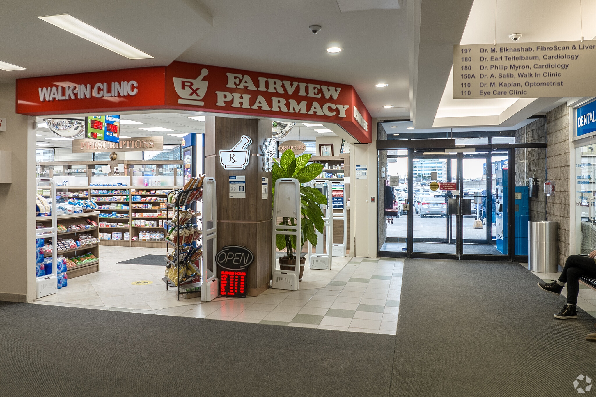 5 Fairview Mall Dr, Toronto, ON M2J 2Z1 Fairview Health Centre