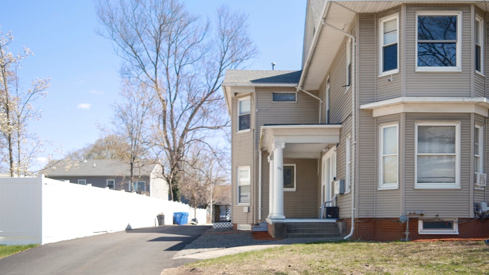 186 Summit St, Pawtucket, RI for sale - Building Photo - Image 2 of 46