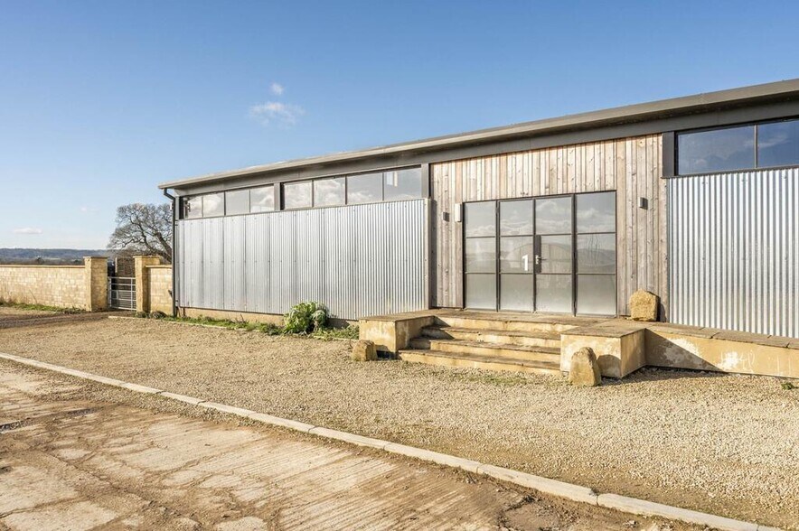 Station Rd, Kingham for lease - Building Photo - Image 2 of 11