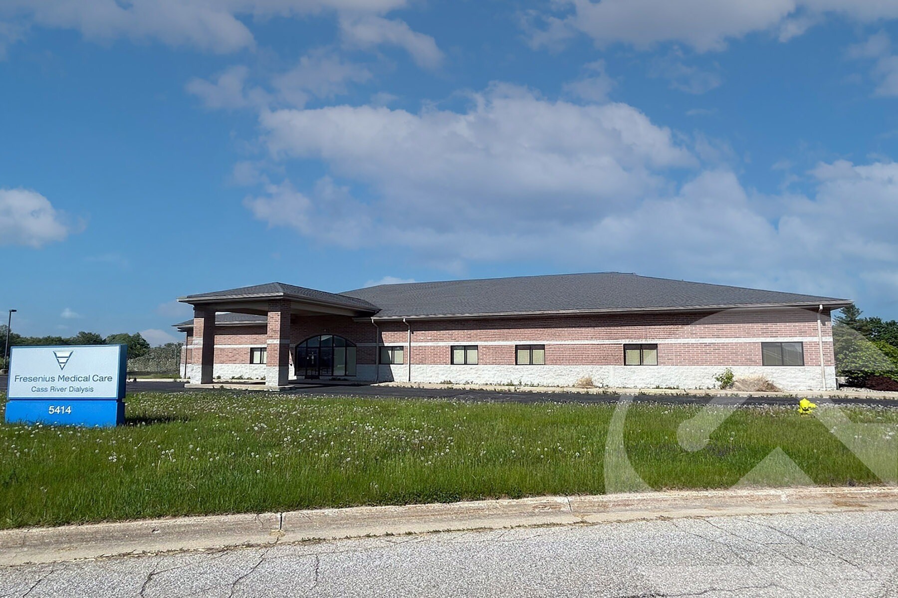 5414 W Rolling Hills Dr, Bridgeport, MI for sale Primary Photo- Image 1 of 1