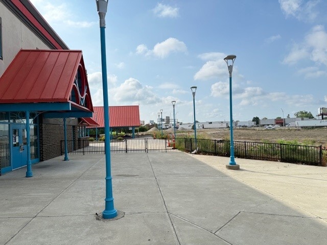 5341 Elmwood Ave, Indianapolis, IN for sale - Building Photo - Image 2 of 7