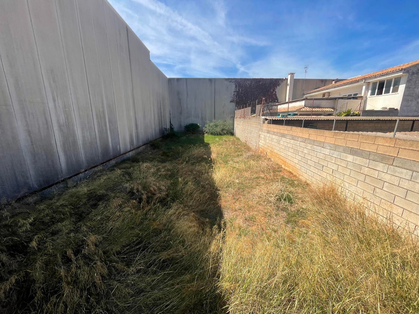 Land in Sa Pobla, Islas Baleares for sale Building Photo- Image 1 of 12