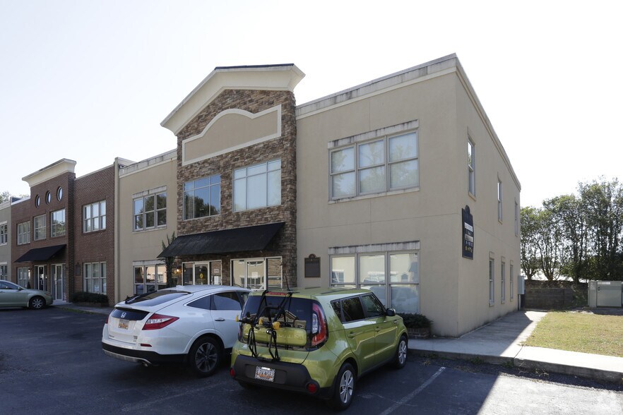 300 John St, Greer, SC for sale - Primary Photo - Image 1 of 1