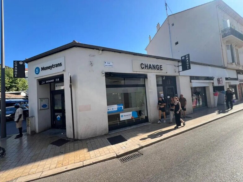 Retail in Cannes for lease - Building Photo - Image 2 of 7