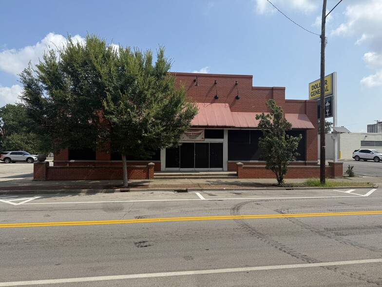 431 W Oak St, Louisville, KY for sale - Building Photo - Image 2 of 2