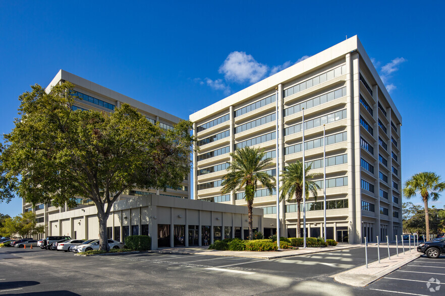 1410 N Westshore Blvd, Tampa, FL for lease - Building Photo - Image 1 of 12