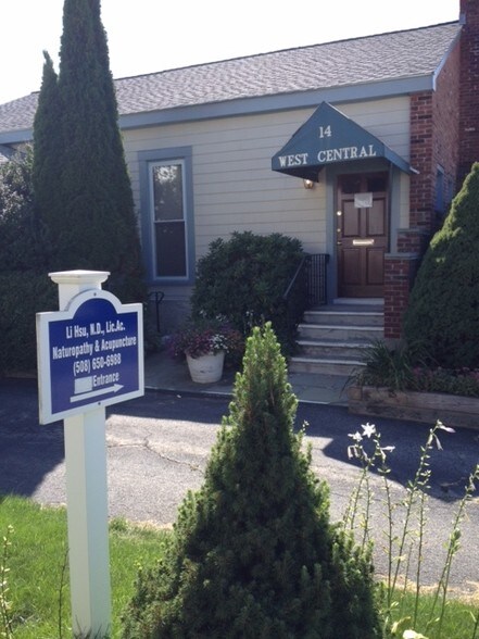 14 W Central St, Natick, MA for sale - Primary Photo - Image 1 of 1