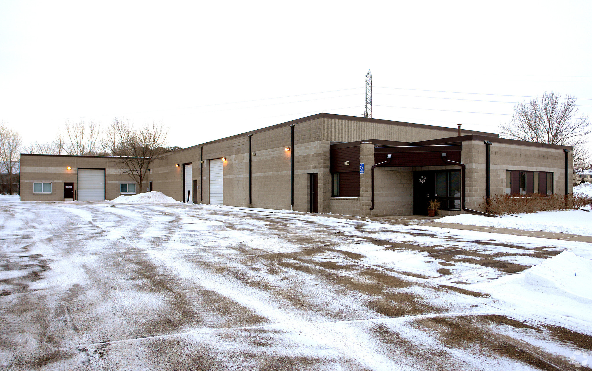 2511 Ventura Dr, Woodbury, MN for sale Building Photo- Image 1 of 1