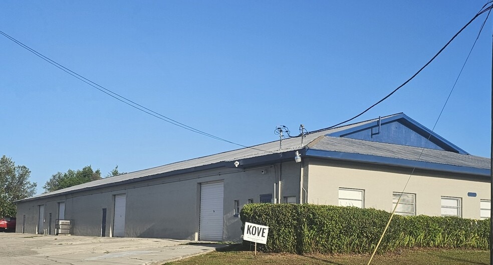 1830 Patterson Ave, Deland, FL for lease - Building Photo - Image 1 of 5