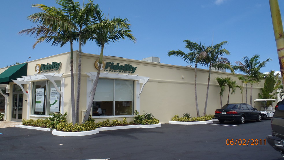 3340 Cardinal Dr, Vero Beach, FL for lease - Primary Photo - Image 1 of 3