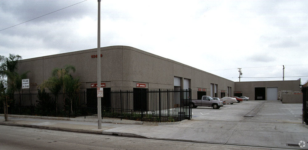 13429 Western Ave, Gardena, CA for lease - Building Photo - Image 2 of 5