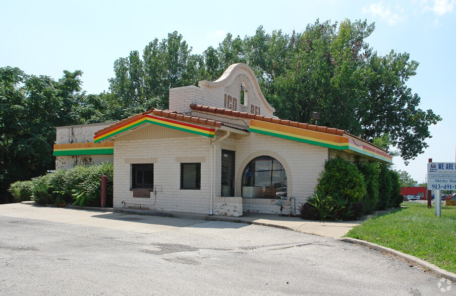 11407 E 24 Hwy, Independence, MO for sale - Building Photo - Image 1 of 1