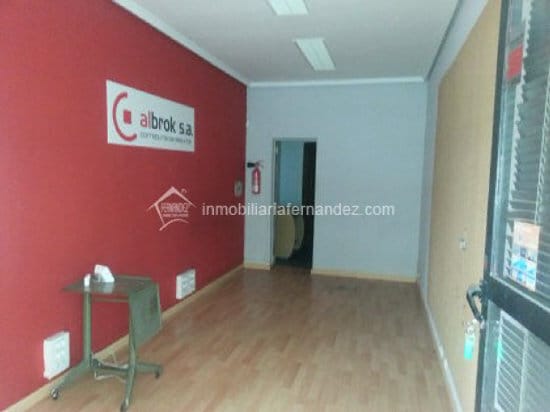 Retail in Cáceres, Cáceres for sale - Building Photo - Image 1 of 3