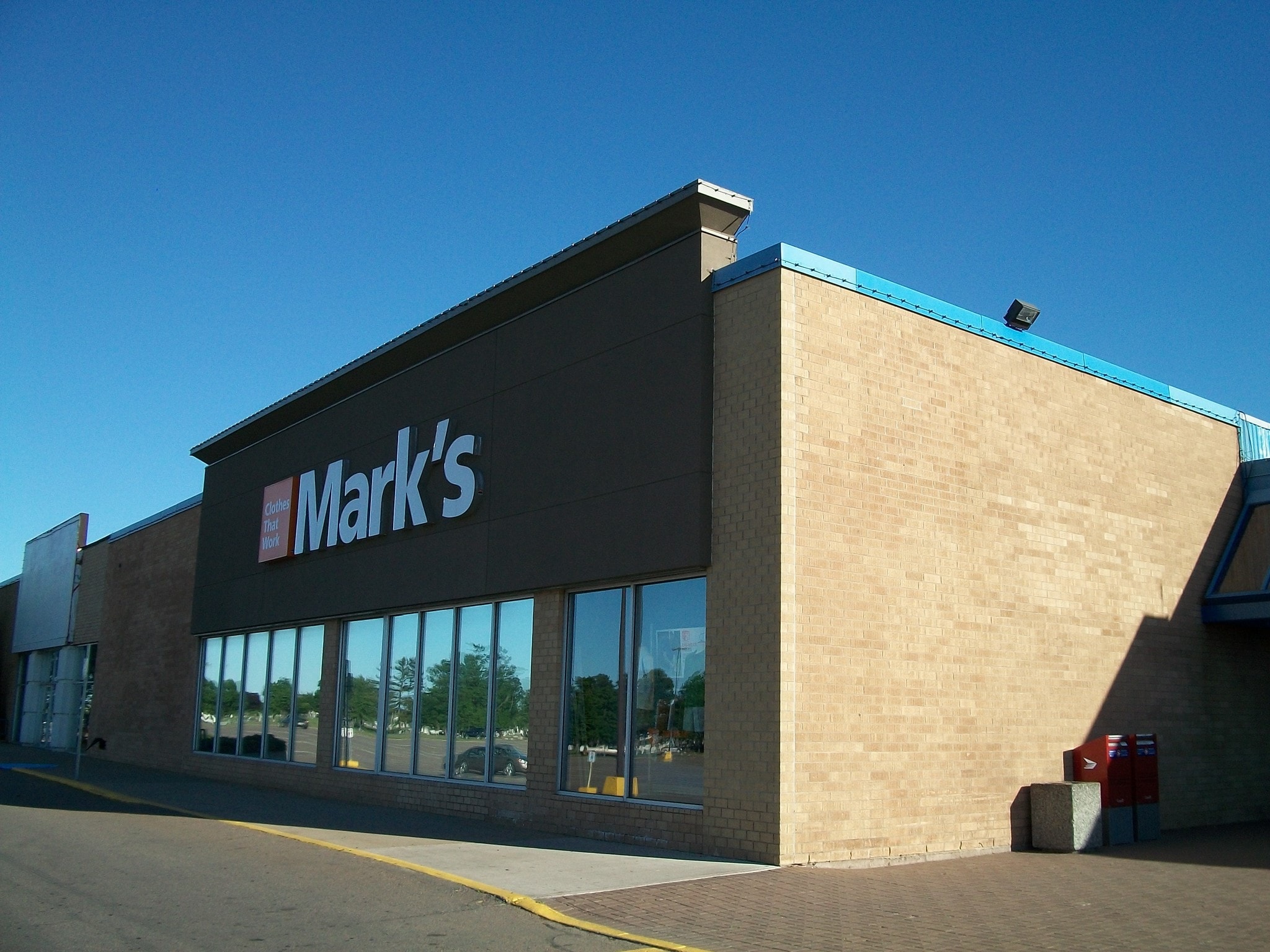 245 Robie St, Truro, NS for sale Building Photo- Image 1 of 1