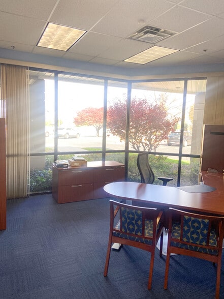 2141 W Airport Way, Boise, ID for lease - Building Photo - Image 3 of 6