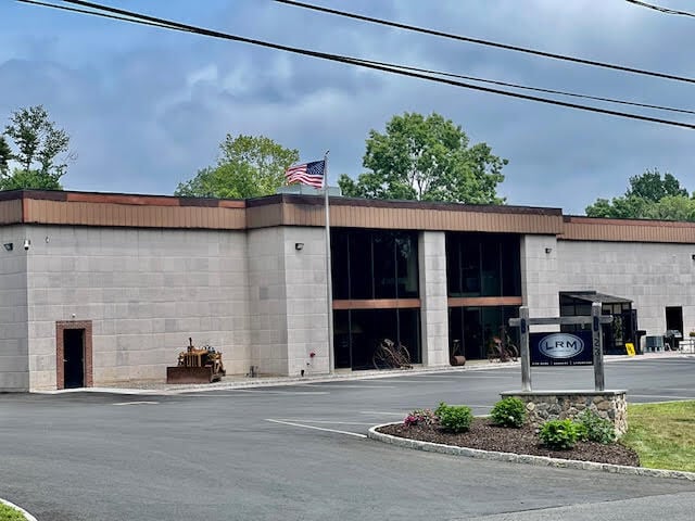 23 Commerce Rd, Newtown, CT for lease - Building Photo - Image 2 of 12