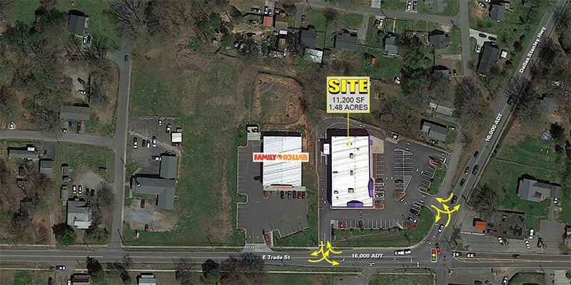 520 E Trade St, Dallas, NC for sale - Building Photo - Image 1 of 1