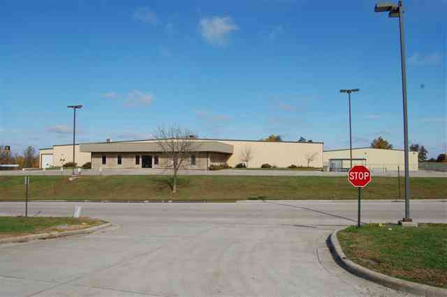 1 Municipal Dr, Carrollton, MO for lease - Primary Photo - Image 1 of 10