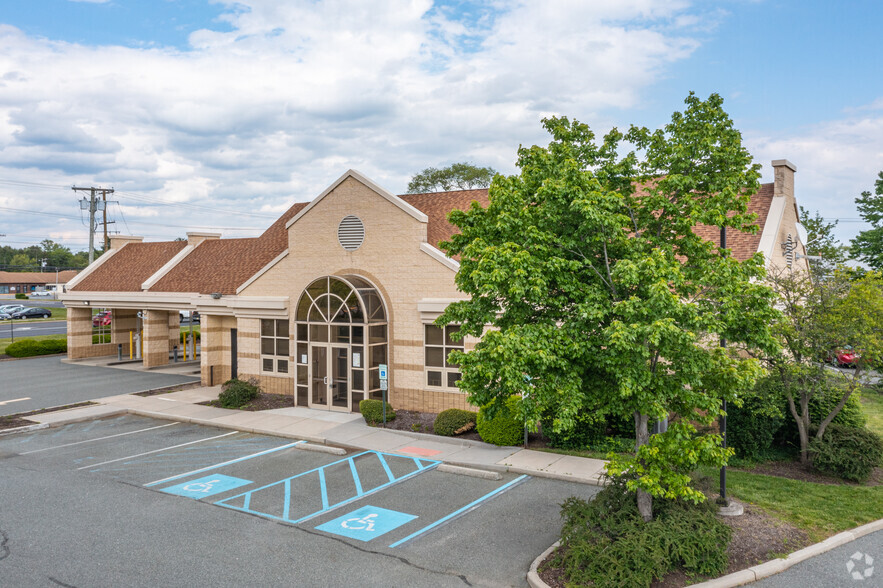 500 Hurffville Crosskeys Rd, Sewell, NJ for lease - Building Photo - Image 1 of 4