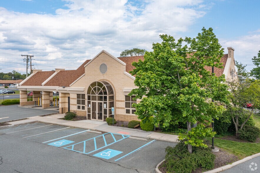 500 Hurffville Crosskeys Rd, Sewell, NJ for lease - Primary Photo - Image 1 of 5