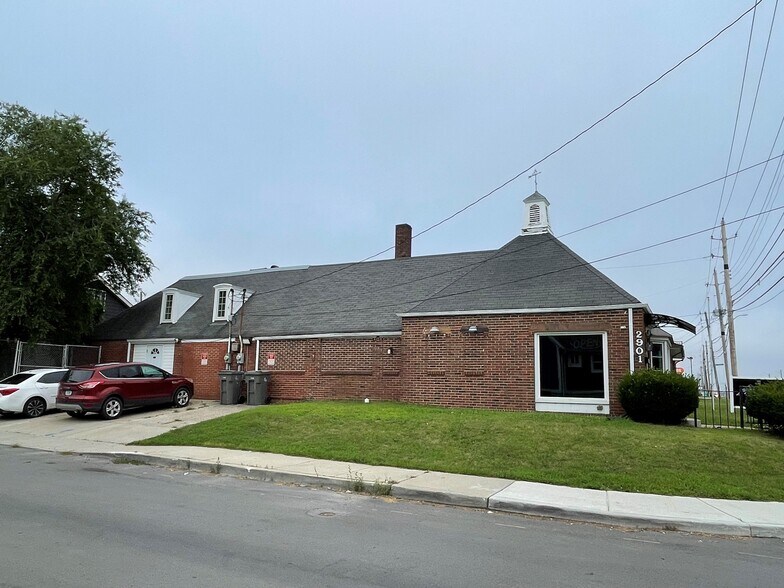 2901 W 16th St, Indianapolis, IN for sale - Building Photo - Image 2 of 20