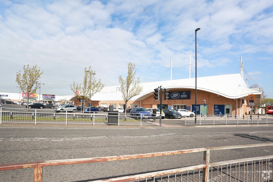 Kingston Ct, Newcastle Upon Tyne for sale - Primary Photo - Image 1 of 1