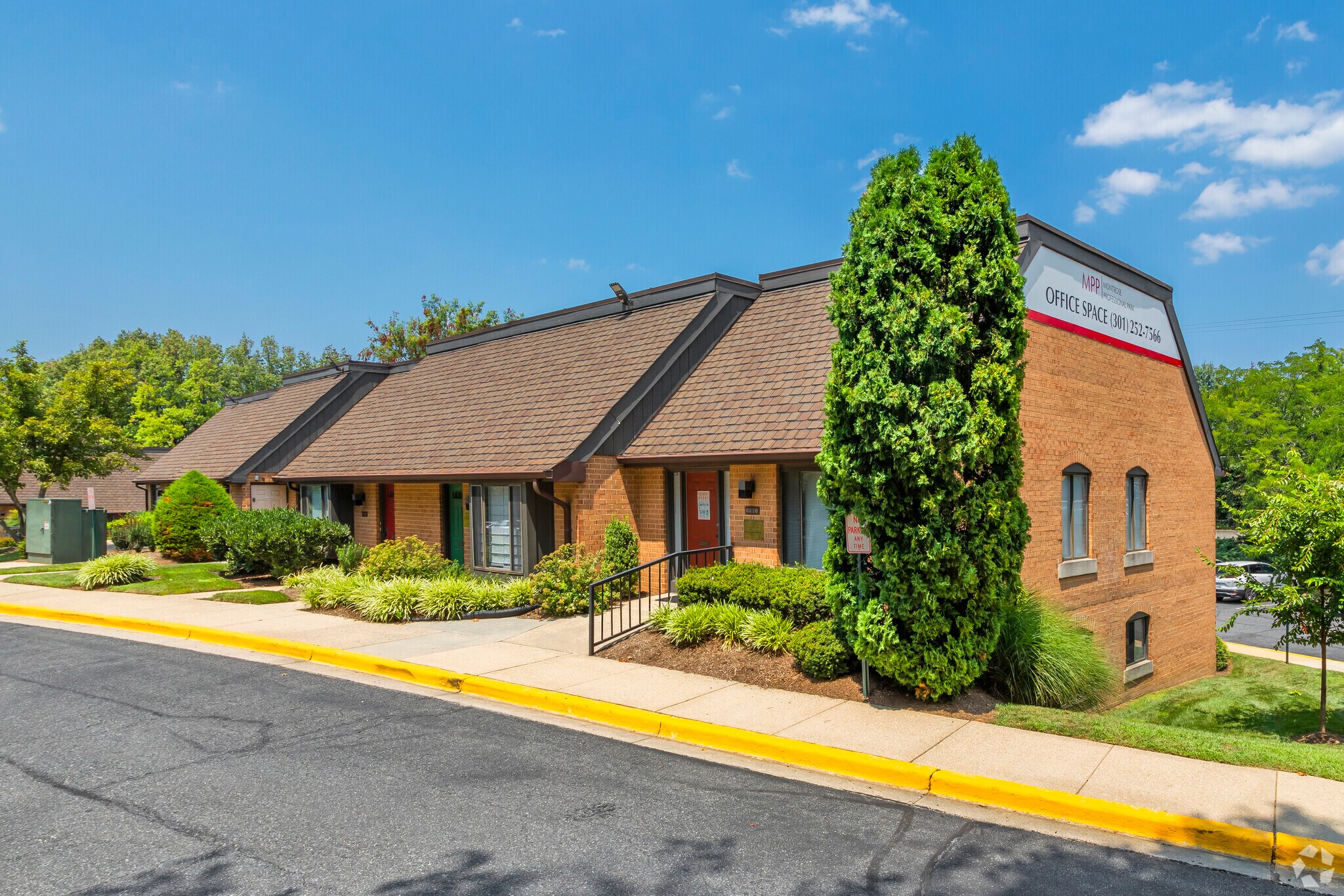 6200-6230 Montrose Rd, Rockville, MD for lease Primary Photo- Image 1 of 5