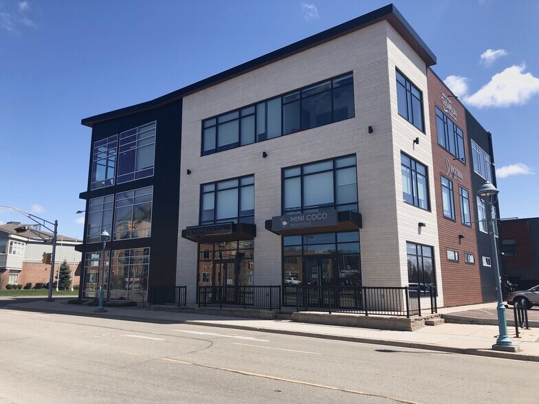 250 Champlain St, Dieppe, NB E1A 1P1