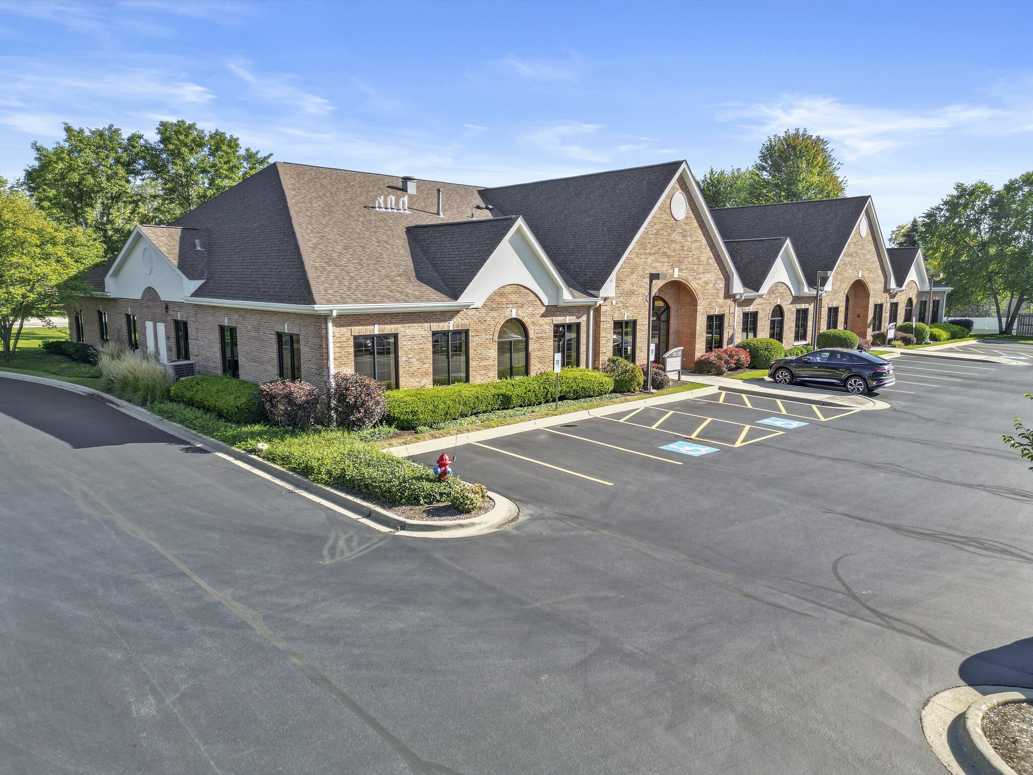 6475 Washington St, Gurnee, IL for lease Building Photo- Image 1 of 14