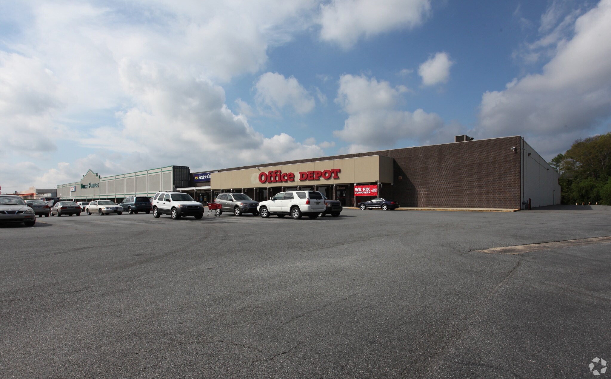 2471-2475 Pio Nono Ave, Macon-Bibb, GA for sale Building Photo- Image 1 of 1