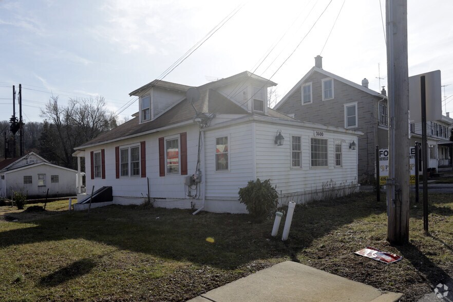 3600 Lincoln Hwy, Downingtown, PA for sale - Building Photo - Image 2 of 16