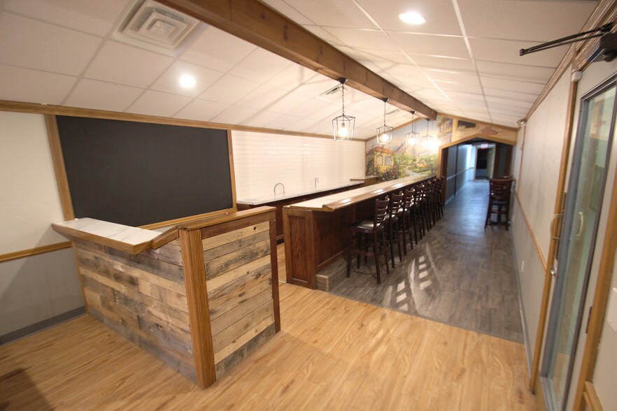 3511 Center Rd, Brunswick, OH for sale - Interior Photo - Image 1 of 1