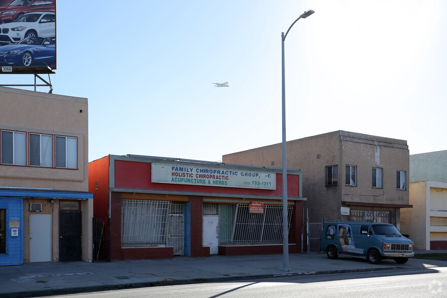 7406-7408 S Western Ave, Los Angeles, CA for lease - Building Photo - Image 2 of 15